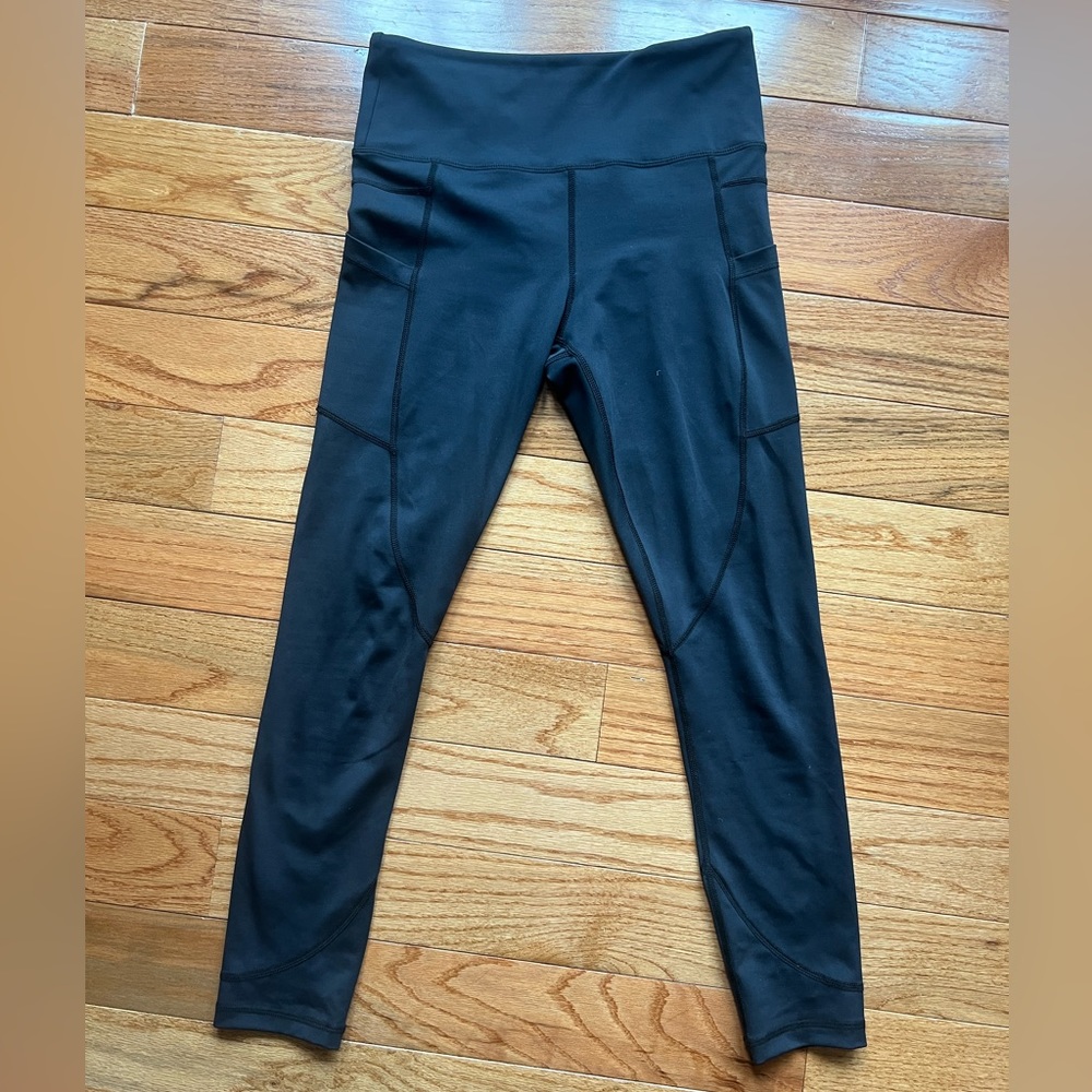 Zyia light n tight leggings, Size 4, black